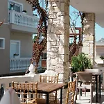Arial Vlora