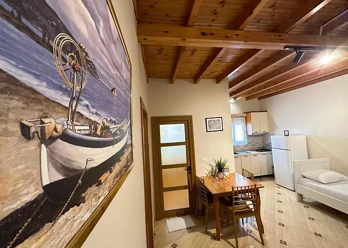 Arial شقة فلورا