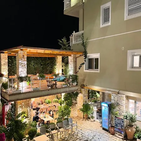 Arial * Vlorë